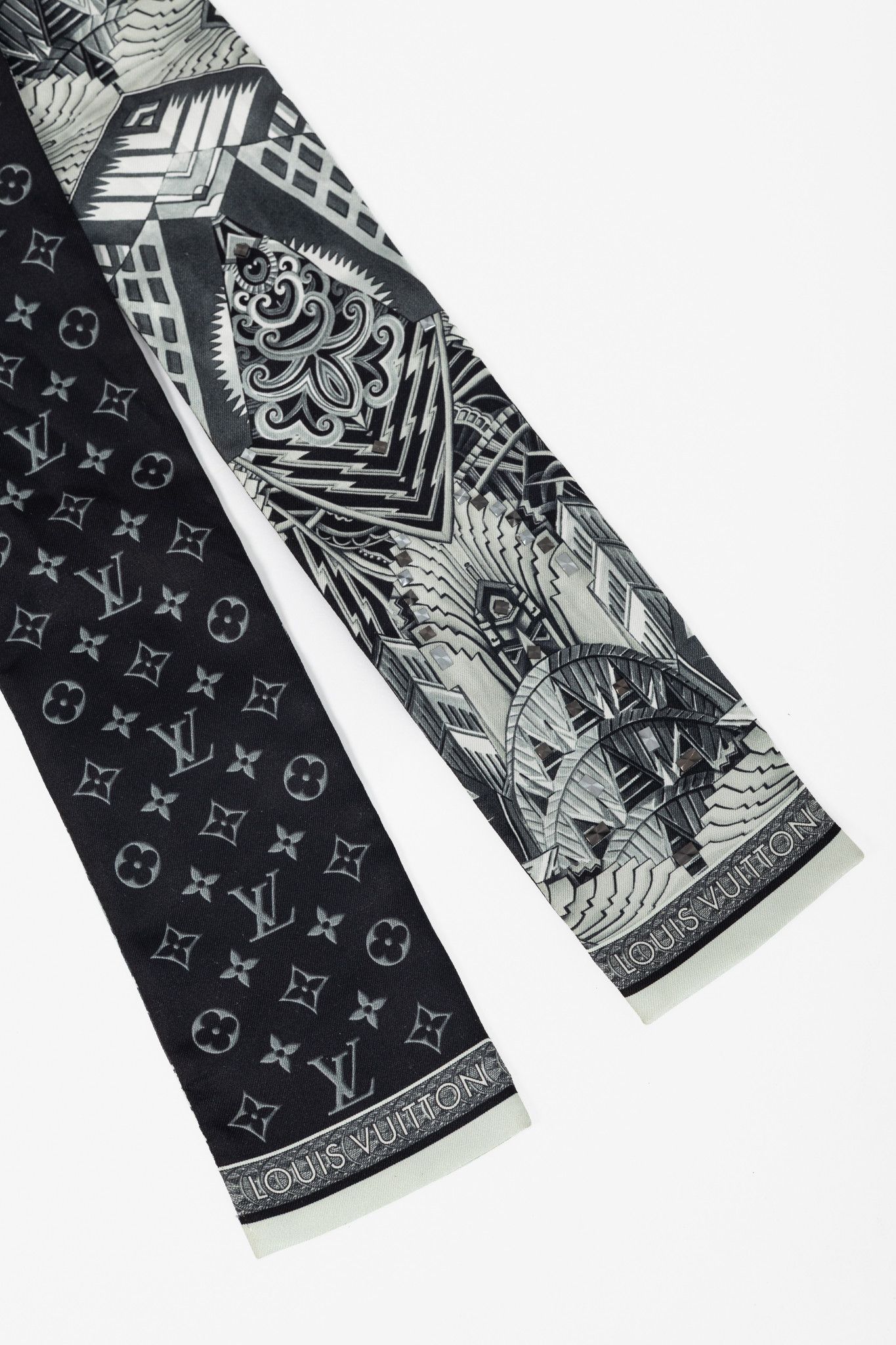 Louis Vuitton Louis Vuitton LV Buildings Monogram Studded Bandeau Size ONE SIZE - 2 Thumbnail