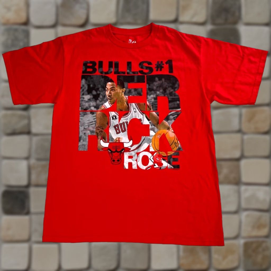 NBA Men's NBA Chicago Bulls #1 Derrick Rose T-Shirt Majestic Sz L Red Size US L / EU 52-54 / 3 - 1 Thumbnail