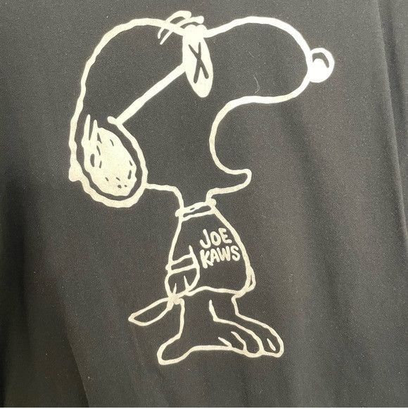 Kaws × Peanuts × Uniqlo Kaws x Uniqlo x Peanuts Joe Kaws Yawn Outline Tee Black L Size US L / EU 52-54 / 3 - 2 Thumbnail