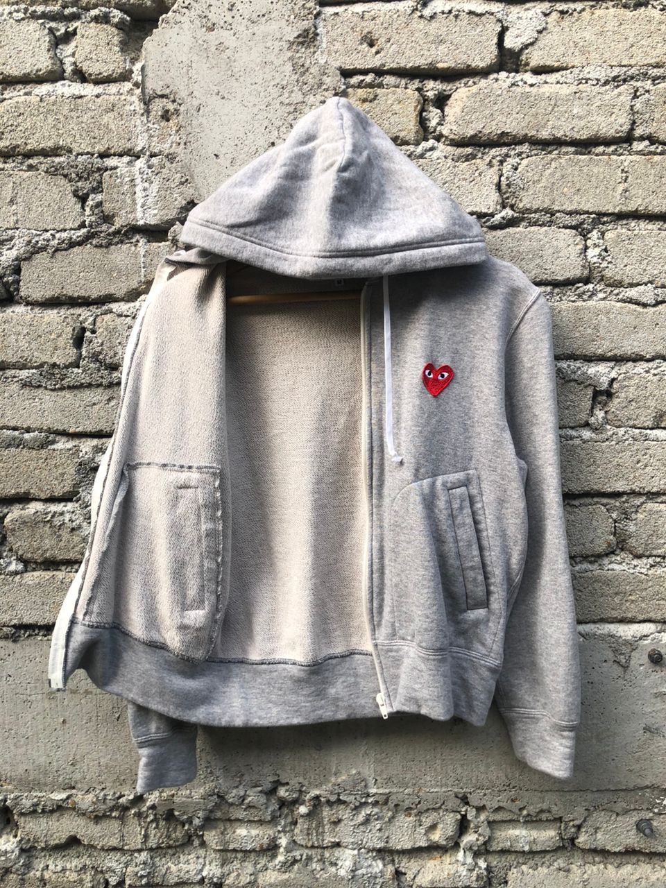 Comme des Garcons PLAY Comme Des Garcons Play Hoodie Zipper Crops AD2023/7 Size M / US 6-8 / IT 42-44 - 4 Thumbnail