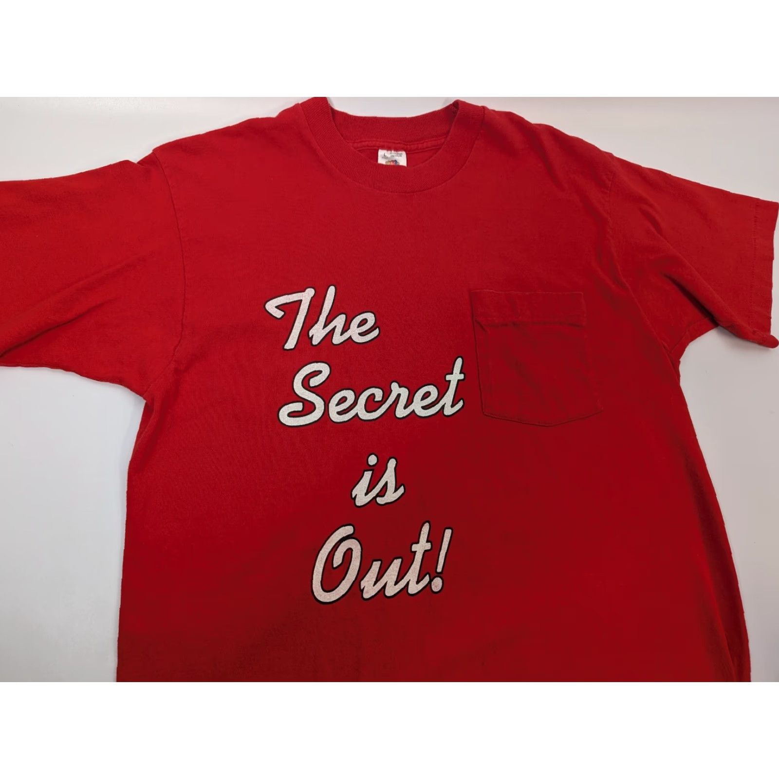 Fruit Of The Loom VINTAGE The Secret is Out! Fontana CA Red Single Stitch T Shirt Large Nike? Size US L / EU 52-54 / 3 - 2 Thumbnail