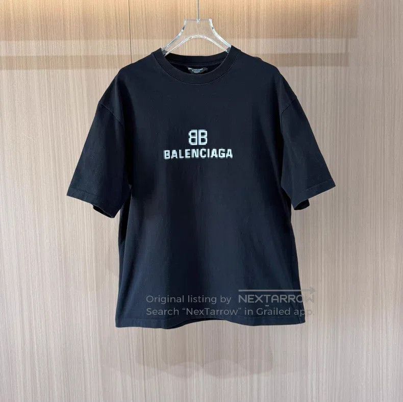 Balenciaga Balenciaga Mosaic Blurred Logo BB Letter Short Sleeve T-Sh Size US M / EU 48-50 / 2 - 1 Thumbnail