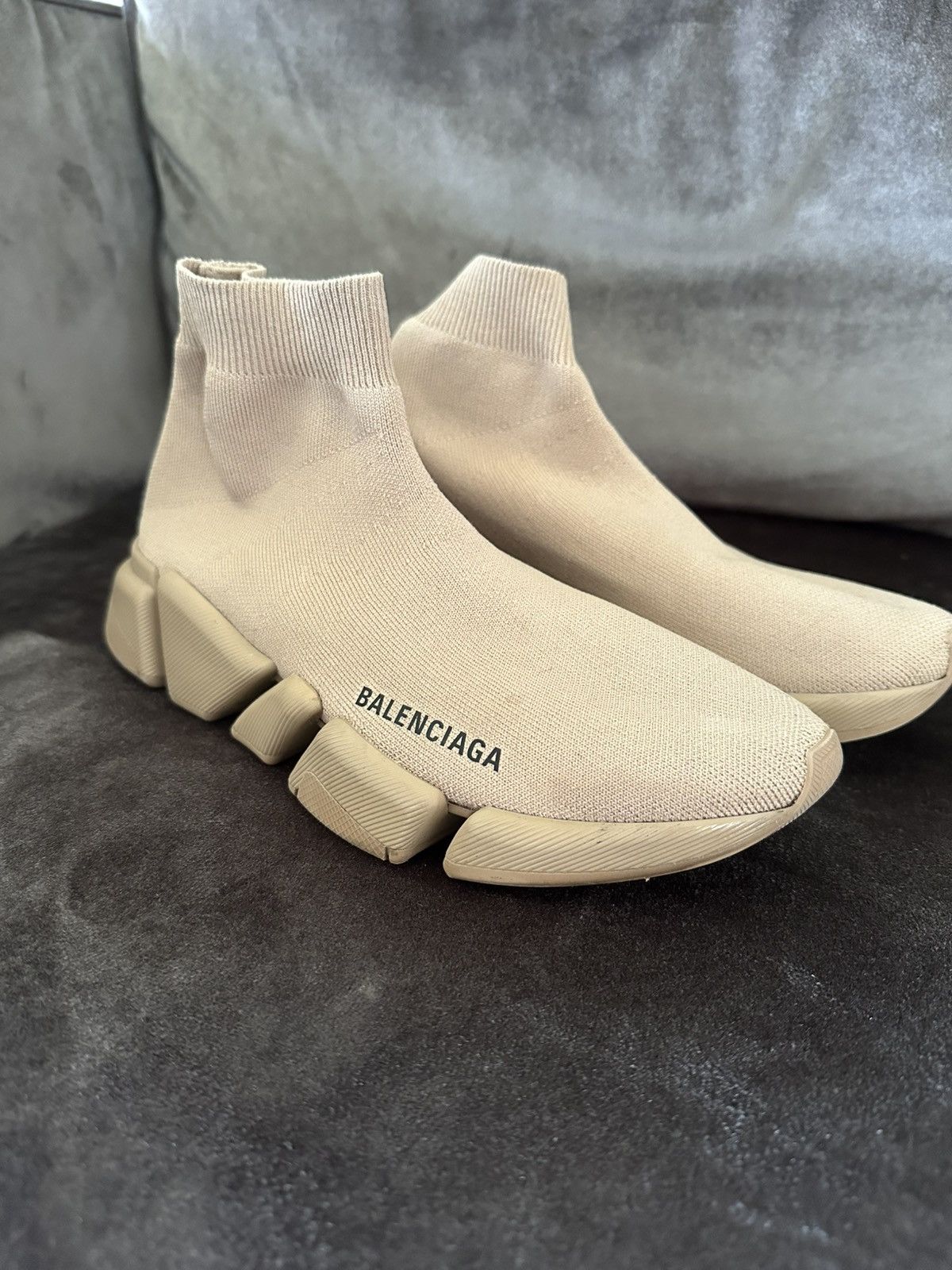 Balenciaga Balenciaga Speed 2.0-sneakers beige size 39 Size US 8 / IT 38 - 2 Thumbnail