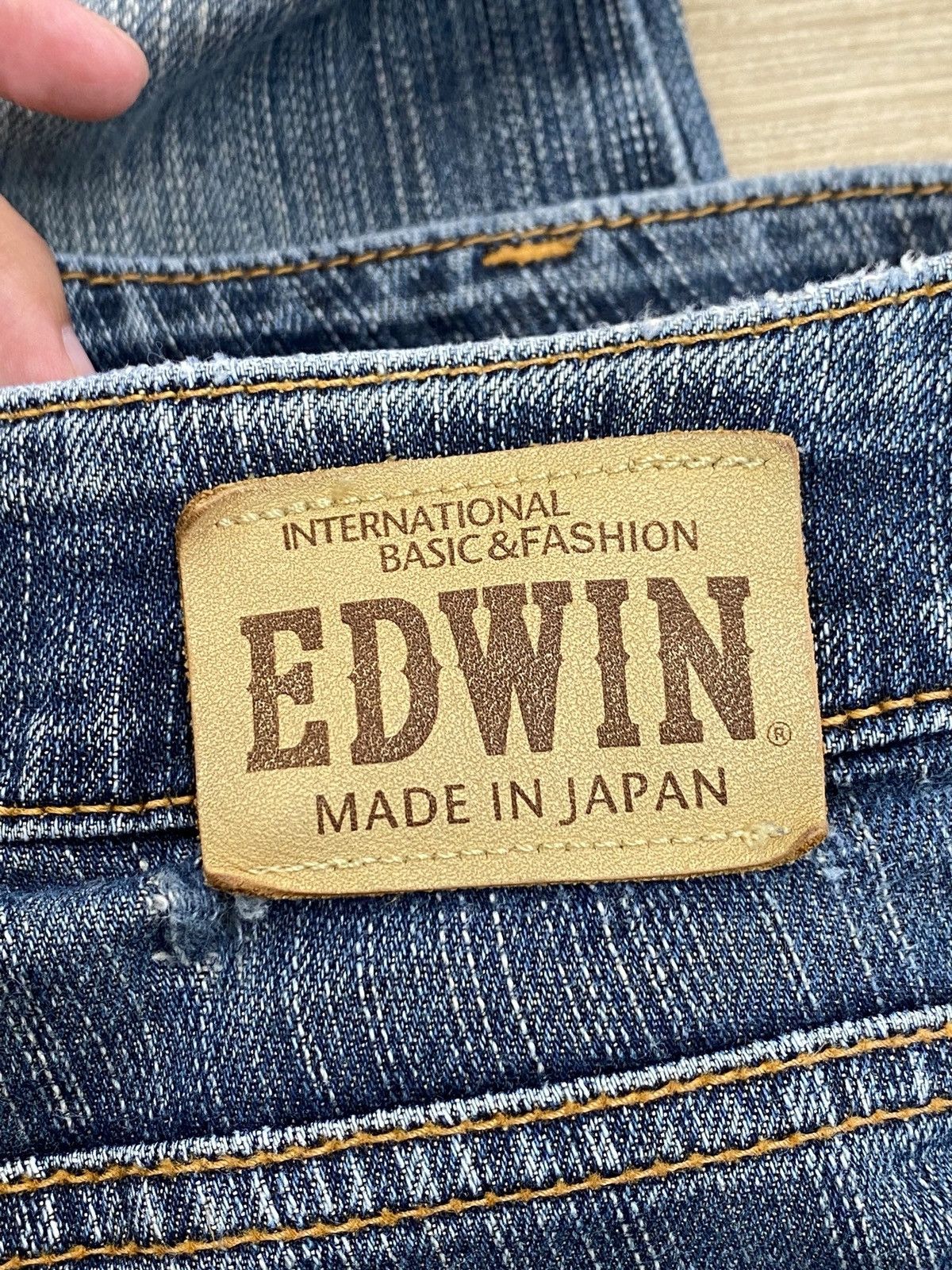 Edwin Edwin Faded Wash Style Flare Jeans Size US 30 / EU 46 - 16 Thumbnail