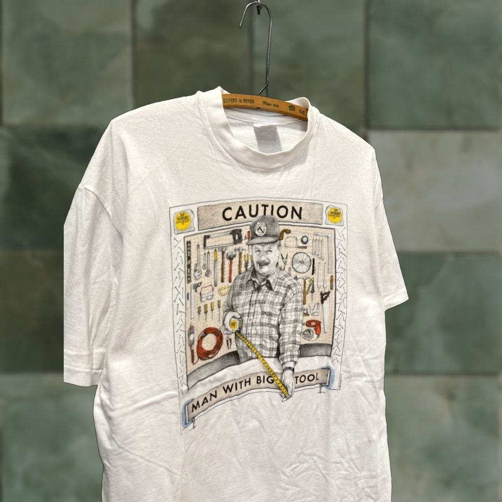 Hanes VINTAGE Hanes Man With Big Tool Dad White Tee Shirt L USA Made Mens Shirt Large 90s Size US L / EU 52-54 / 3 - 1 Thumbnail
