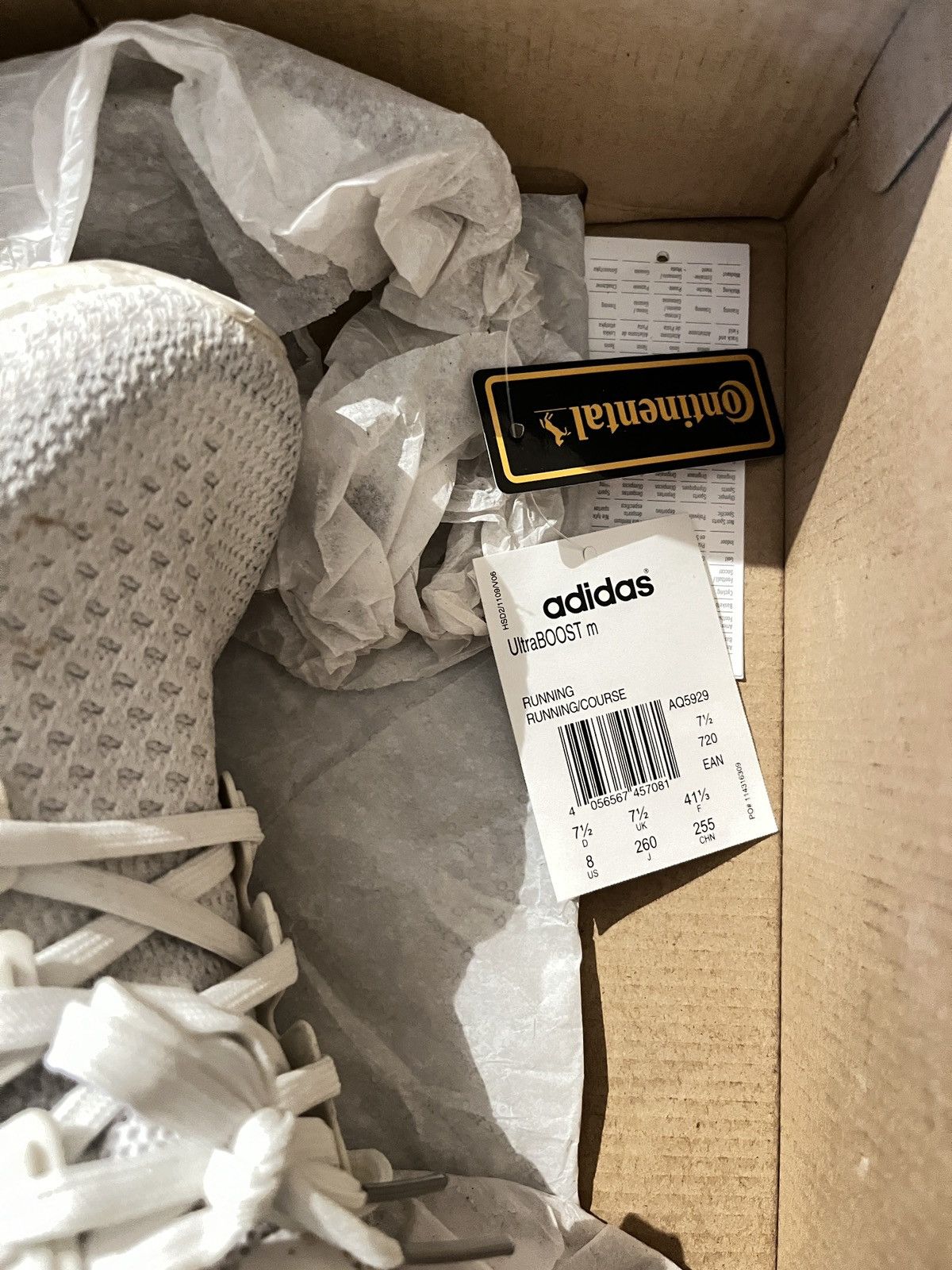 Adidas Adidas UltraBoost Size US 8 / EU 41 - 5 Thumbnail