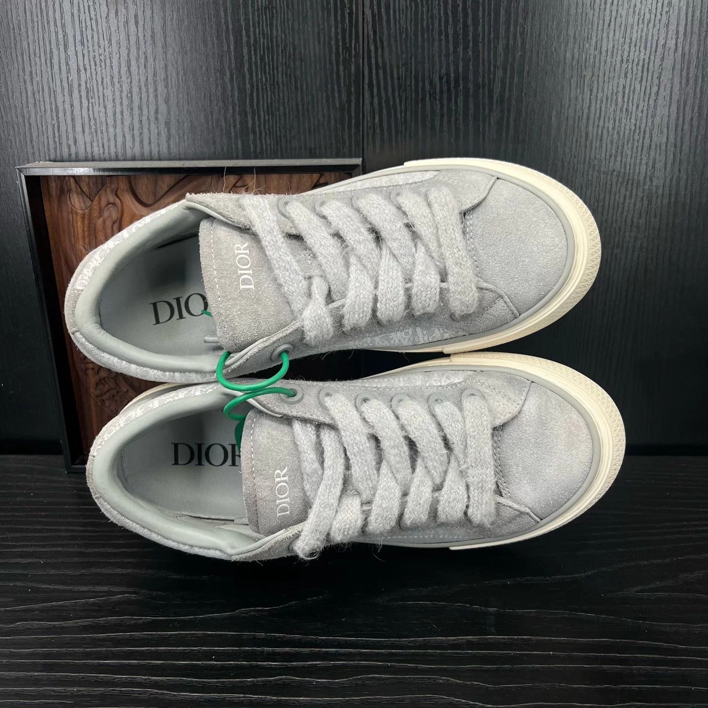 Dior Dior b33 Gray 42 New Original Box Size US 9 / EU 42 - 5 Thumbnail