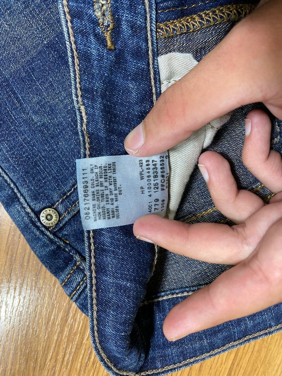 Levi's Vintage 90’s Levi’s 560 baggy fit denim jeans Size US 32 / EU 48 - 4 Thumbnail