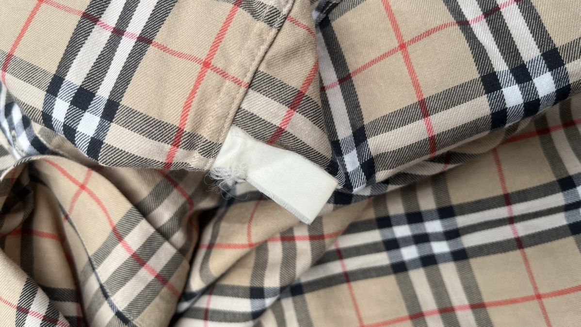 Burberry Vintage Burberry longsleeve Size US L / EU 52-54 / 3 - 5 Thumbnail