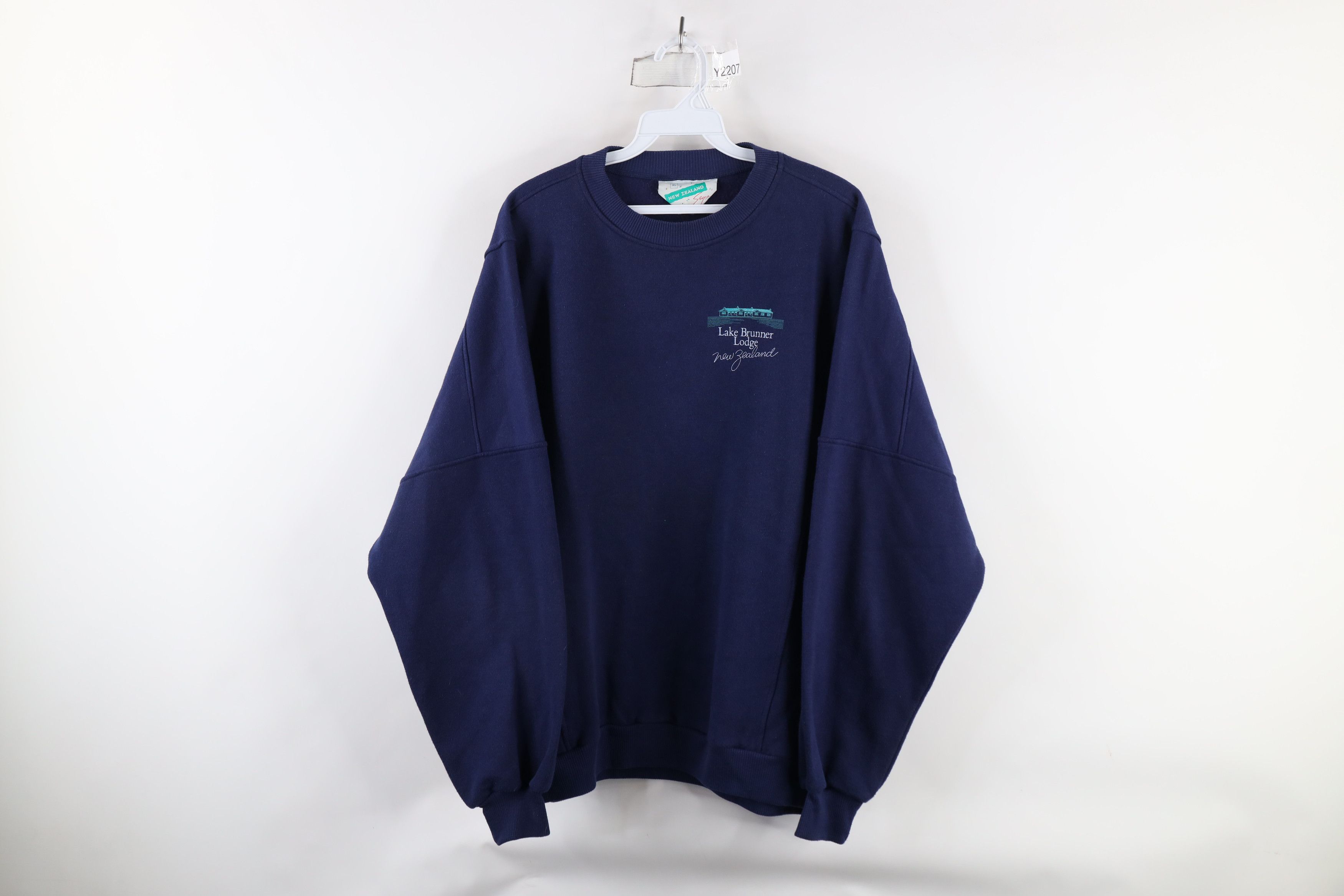 Vintage Vintage 90s Brunner Lodge New Zealand Crewneck Sweatshirt Size US XL / EU 56 / 4 - 1 Thumbnail