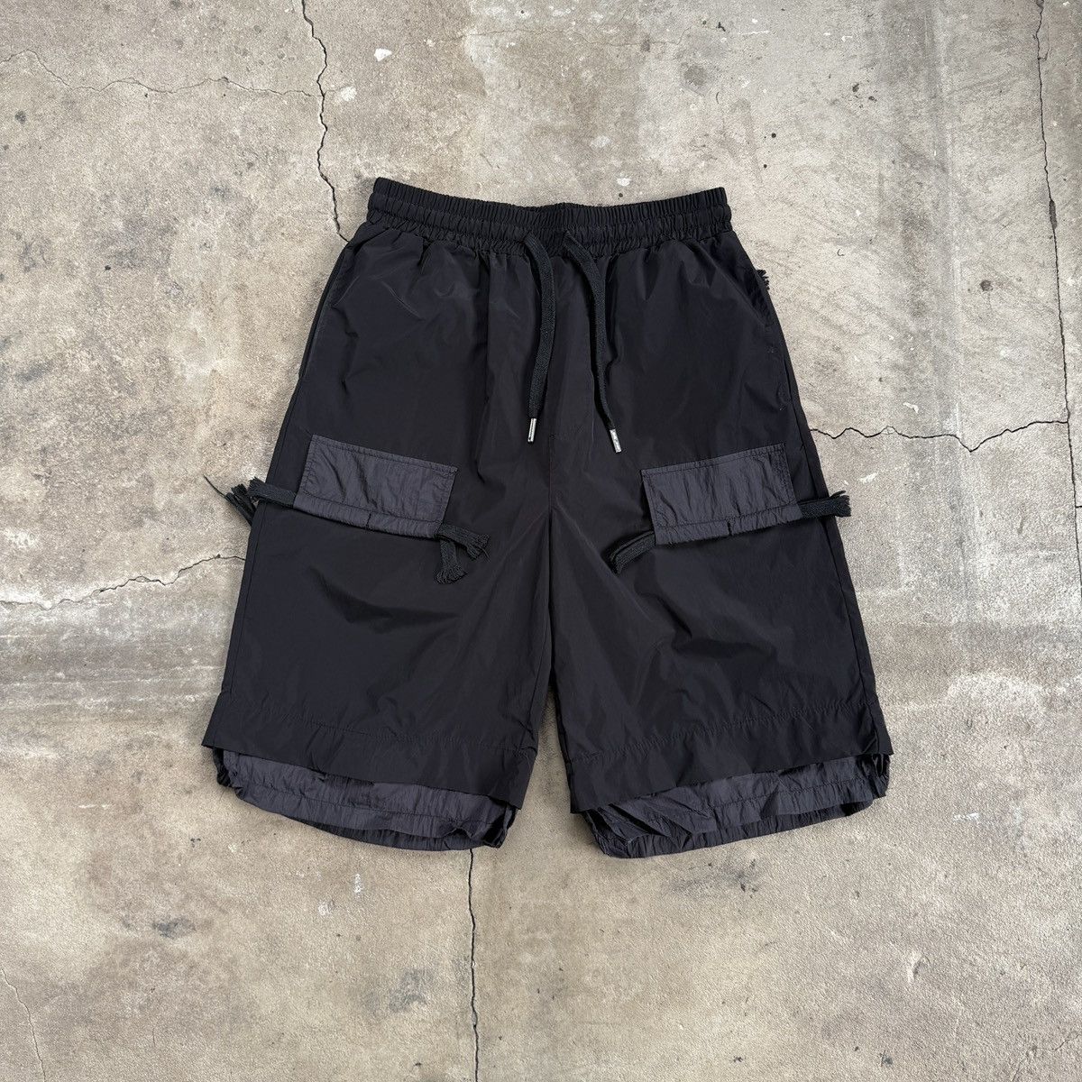 20471120 × Sixth June Paris Sixth June Paris Nylon Avant Garde Shorts Size US 30 / EU 46 - 1 Thumbnail