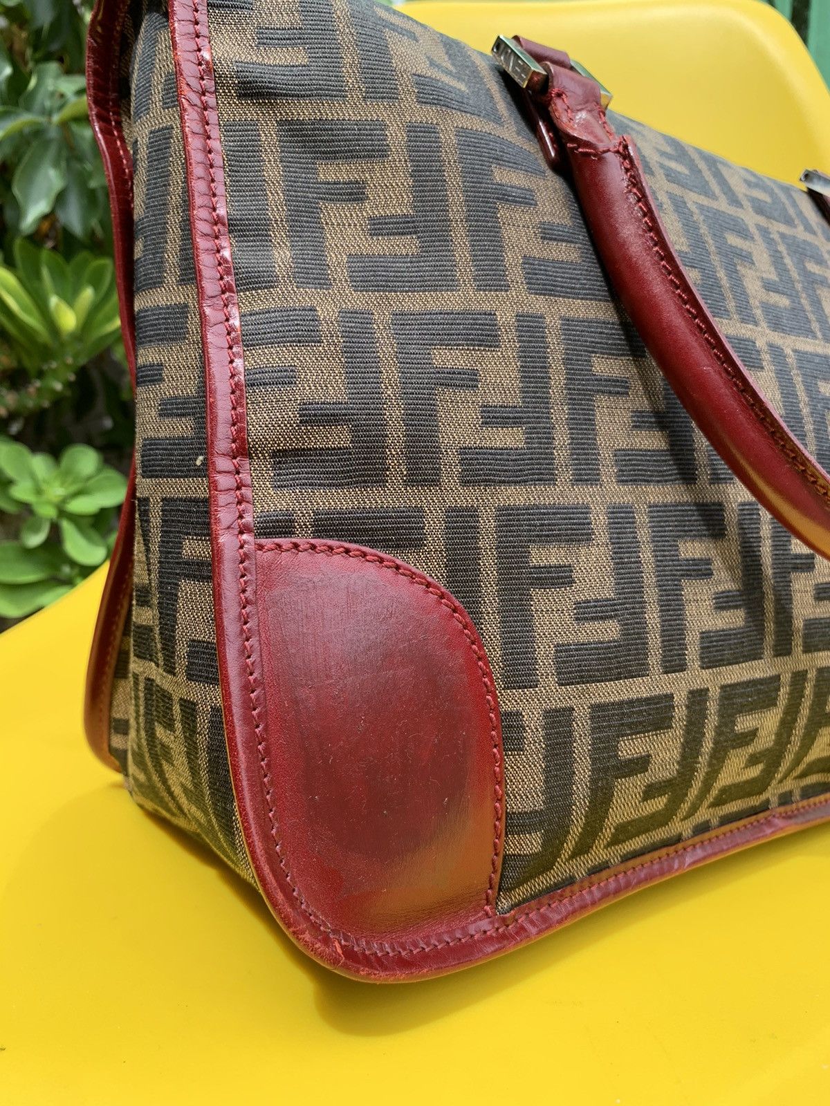 Fendi × Vintage AUTHENTIC VINTAGE FENDI ZUCA TOTE TOBACCO RED BAG Size ONE SIZE - 8 Thumbnail
