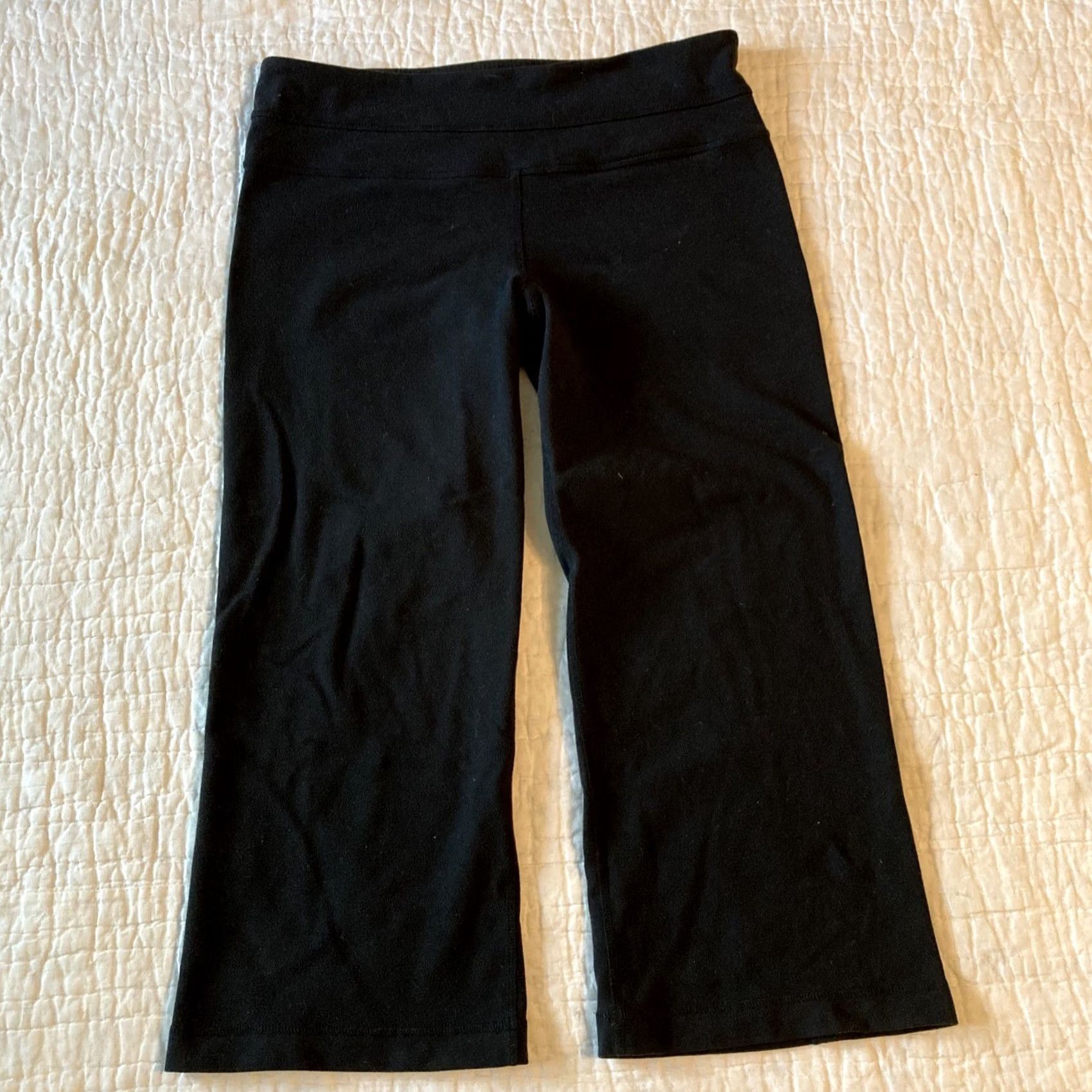 Lululemon Lululemon Black Stretch Yoga Pants Size 6 Cropped Leggings Athleisure Gym Women Size 28" / US 6 / IT 42 - 4 Thumbnail
