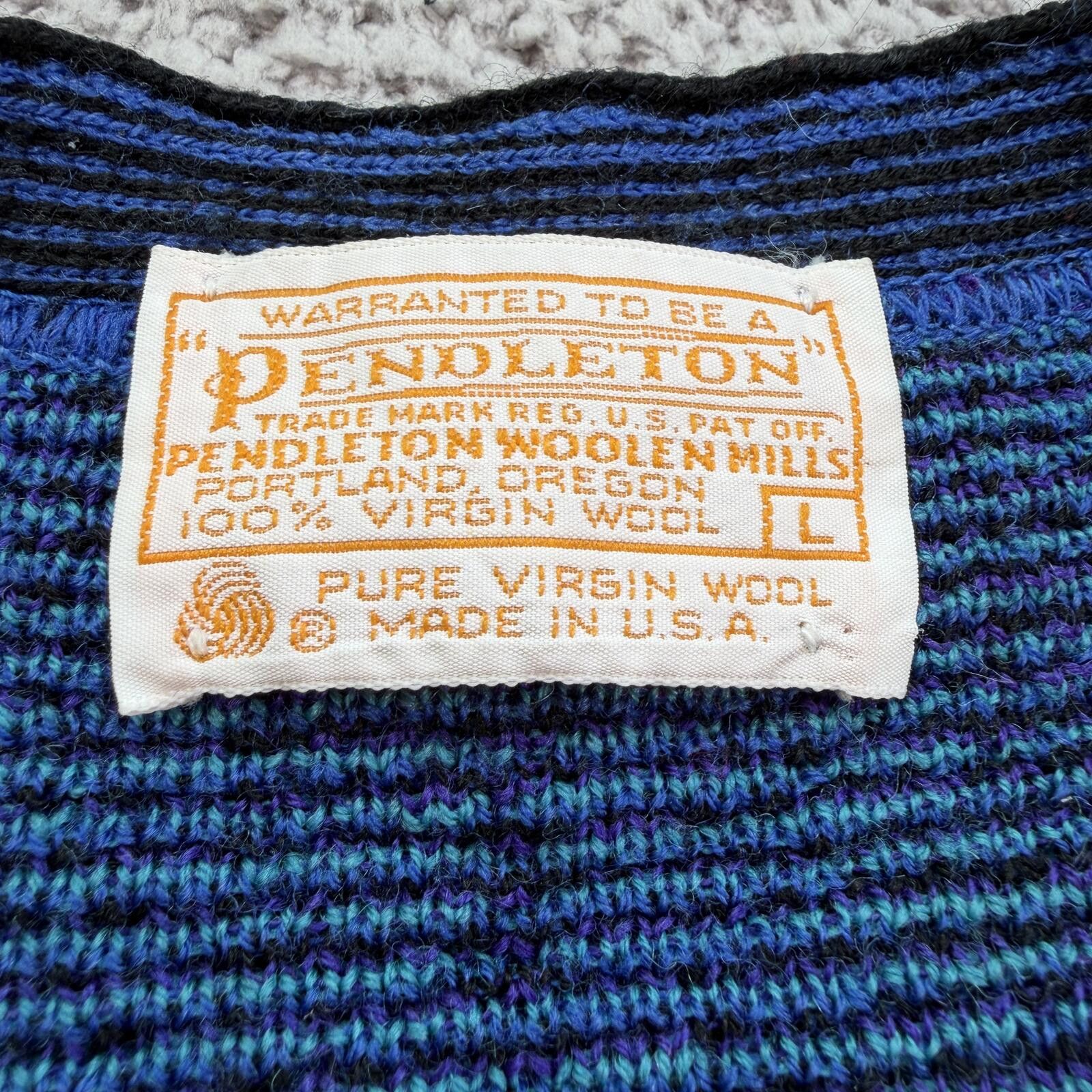 Pendleton Vintage Pendleton Virgin Wool Blue Plaid Cardigan Sweater L Size US L / EU 52-54 / 3 - 4 Thumbnail