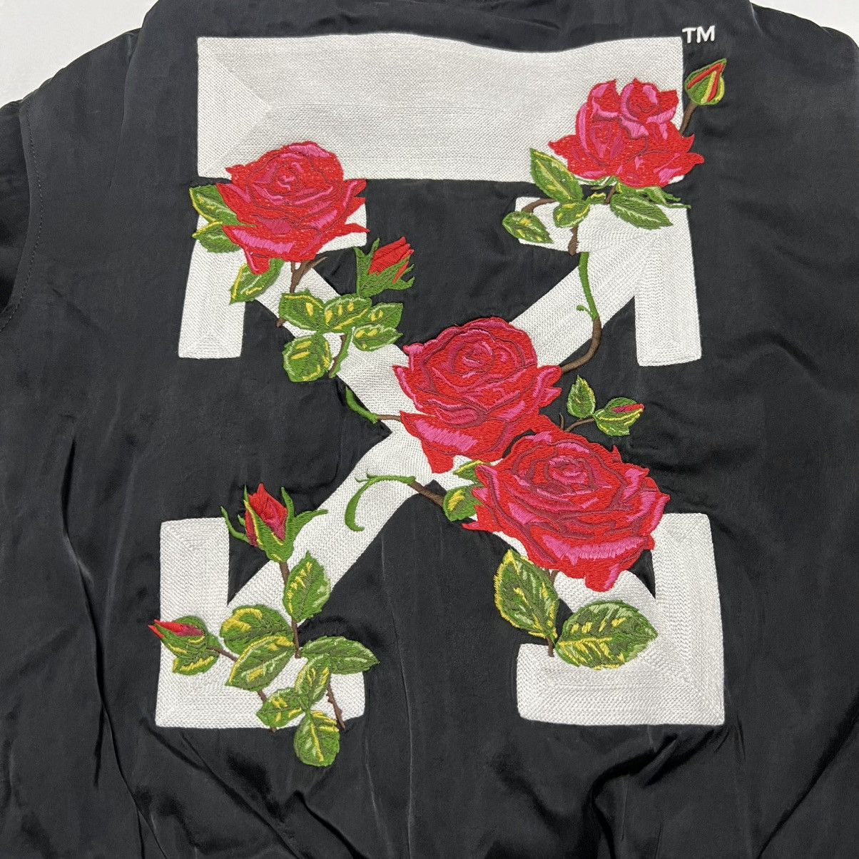 Off-White OFF-WHITE FW16 ROSE BUMBER JACKET Size US M / EU 48-50 / 2 - 3 Thumbnail
