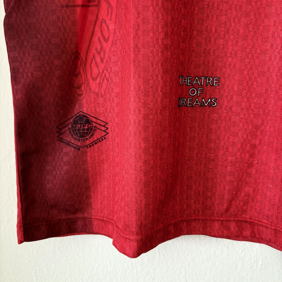 Vintage 1996 1998 Manchester United Retro Vintage Home Soccer Jersey Size US M / EU 48-50 / 2 - 6 Thumbnail