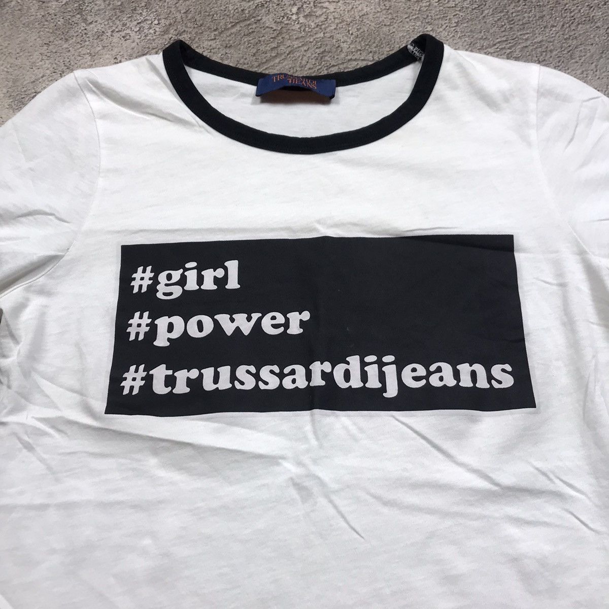 Vintage Vintage 90s Trussardi Graphic Tee Girl Power Y2K Streetwear Size S / US 4 / IT 40 - 1 Thumbnail