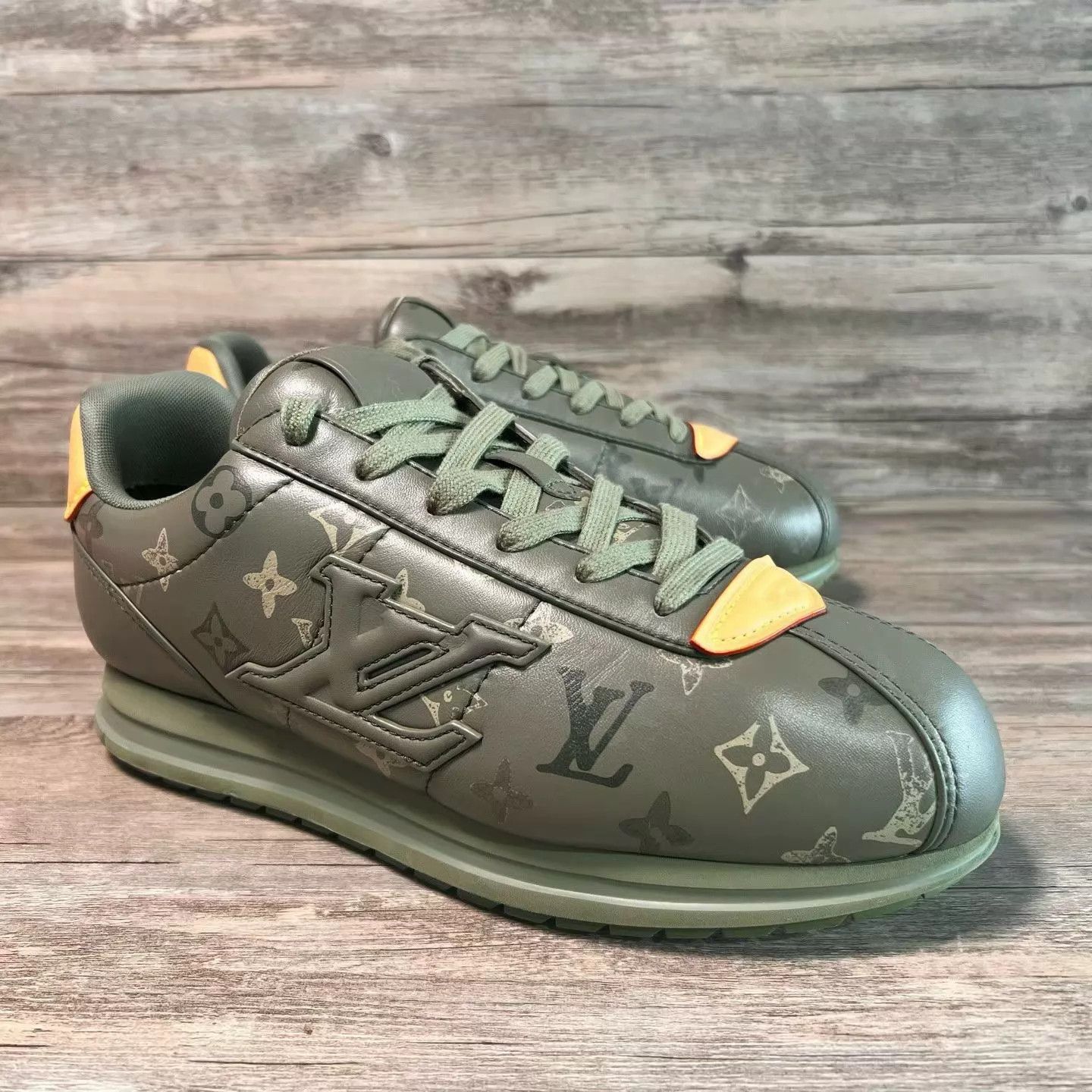 Louis Vuitton LV x Nigo Buttersoft FW25 Green Cortez Sheepskin UK9 / 43 Size US 10 / EU 43 - 2 Thumbnail