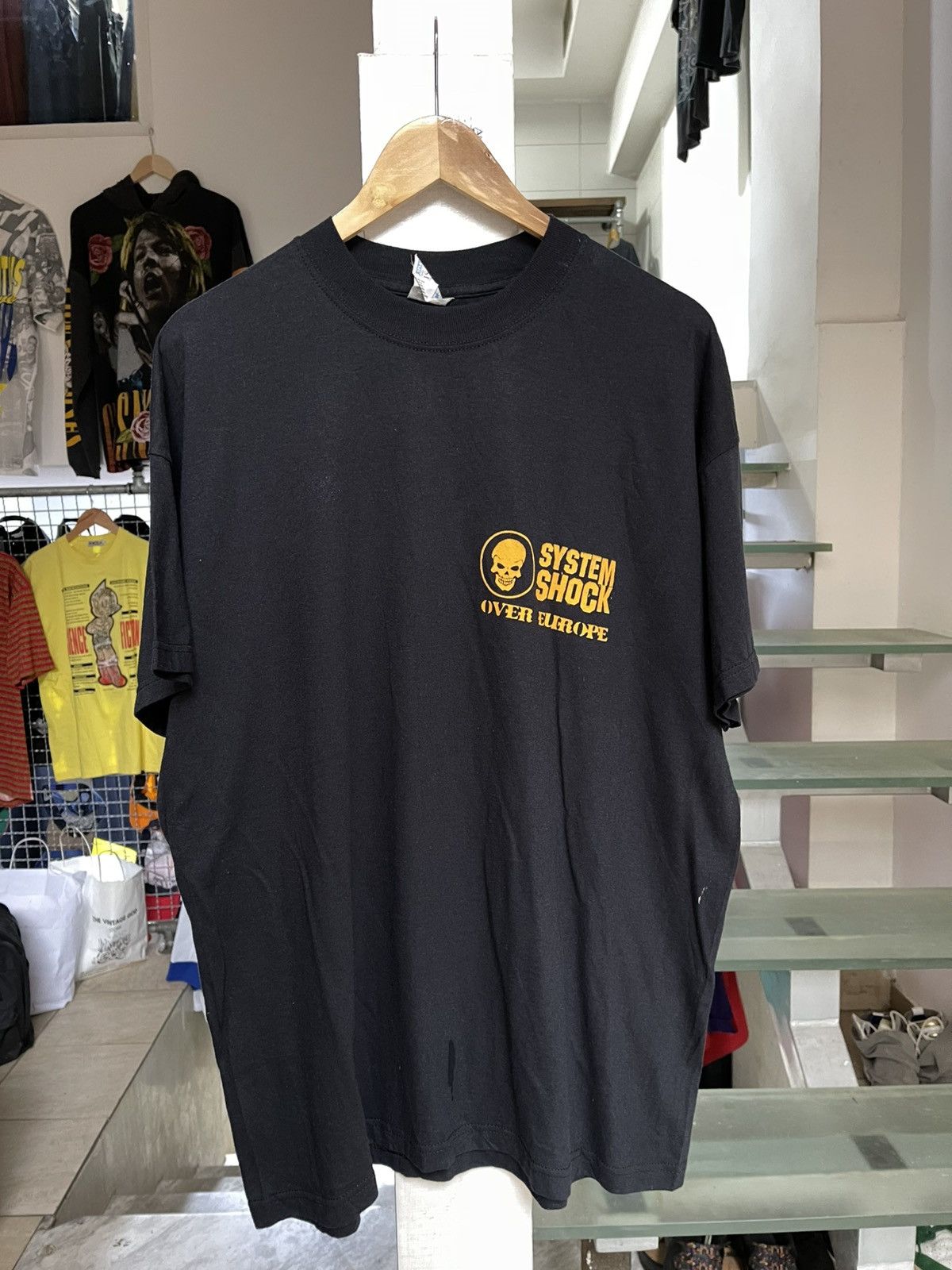 Band Tees × Vintage Vintage Shock over Europe 2002 Tour T shirt trash metal Size US XL / EU 56 / 4 - 1 Thumbnail