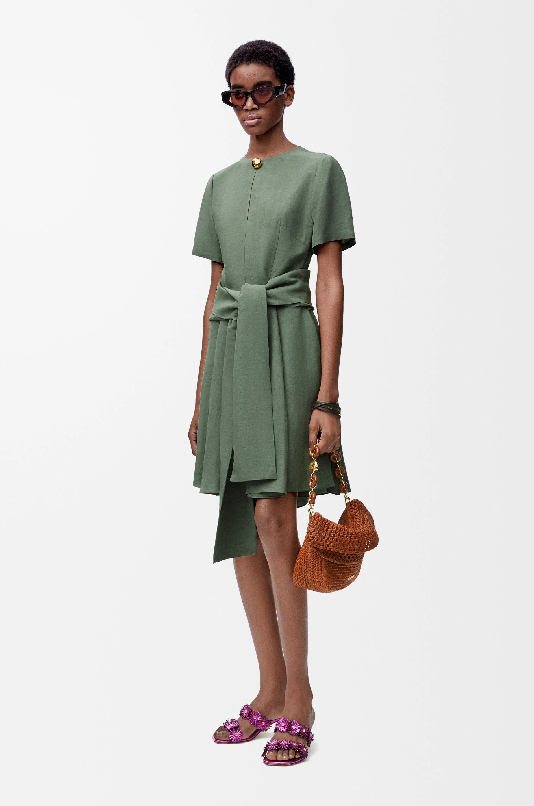 Loewe o1in1g0426 Pebble Dress in Viscose And Linen in Sage Size L / US 10 / IT 46 - 2 Thumbnail