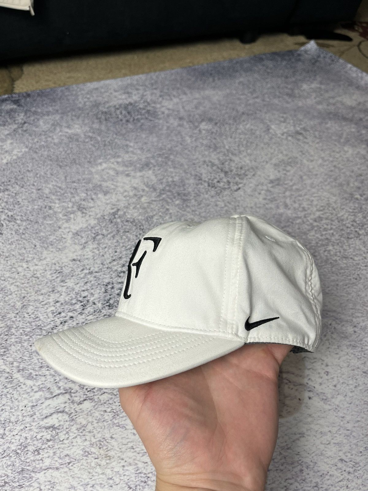 Nike Vintage Nike Roger Federer Rare Cap Hat Tennis White Size ONE SIZE - 3 Thumbnail