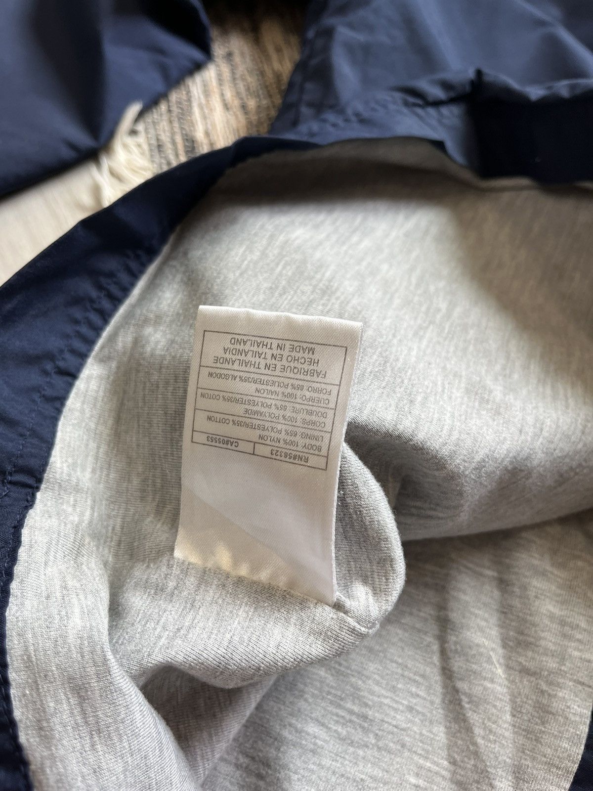 Nike × Vintage Vintage Nike jacket navy nylon windbreaker raincoat Size US L / EU 52-54 / 3 - 21 Thumbnail