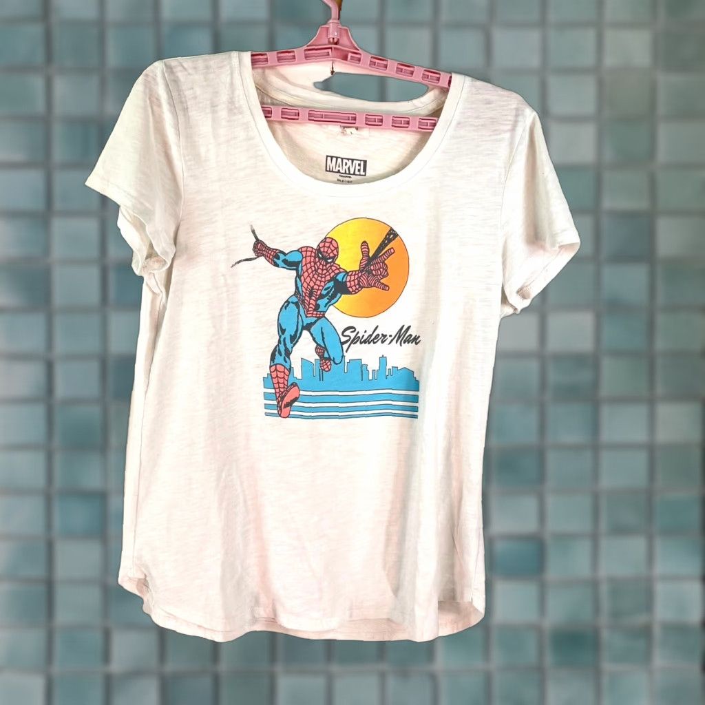 Vintage Spiderman Marvel Adult Size L White Graphic Tee Shirt Womens Size L / US 10 / IT 46 - 1 Thumbnail