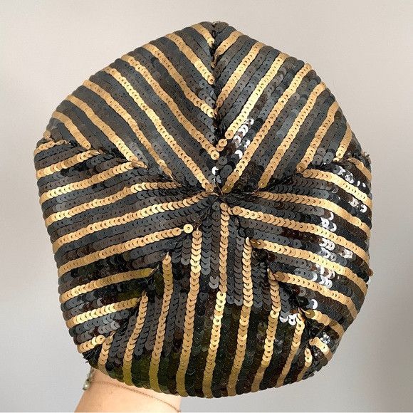 Escada Vintage Escada Sequin Black & Gold Skullcap - German 🇩🇪 Size ONE SIZE - 4 Thumbnail