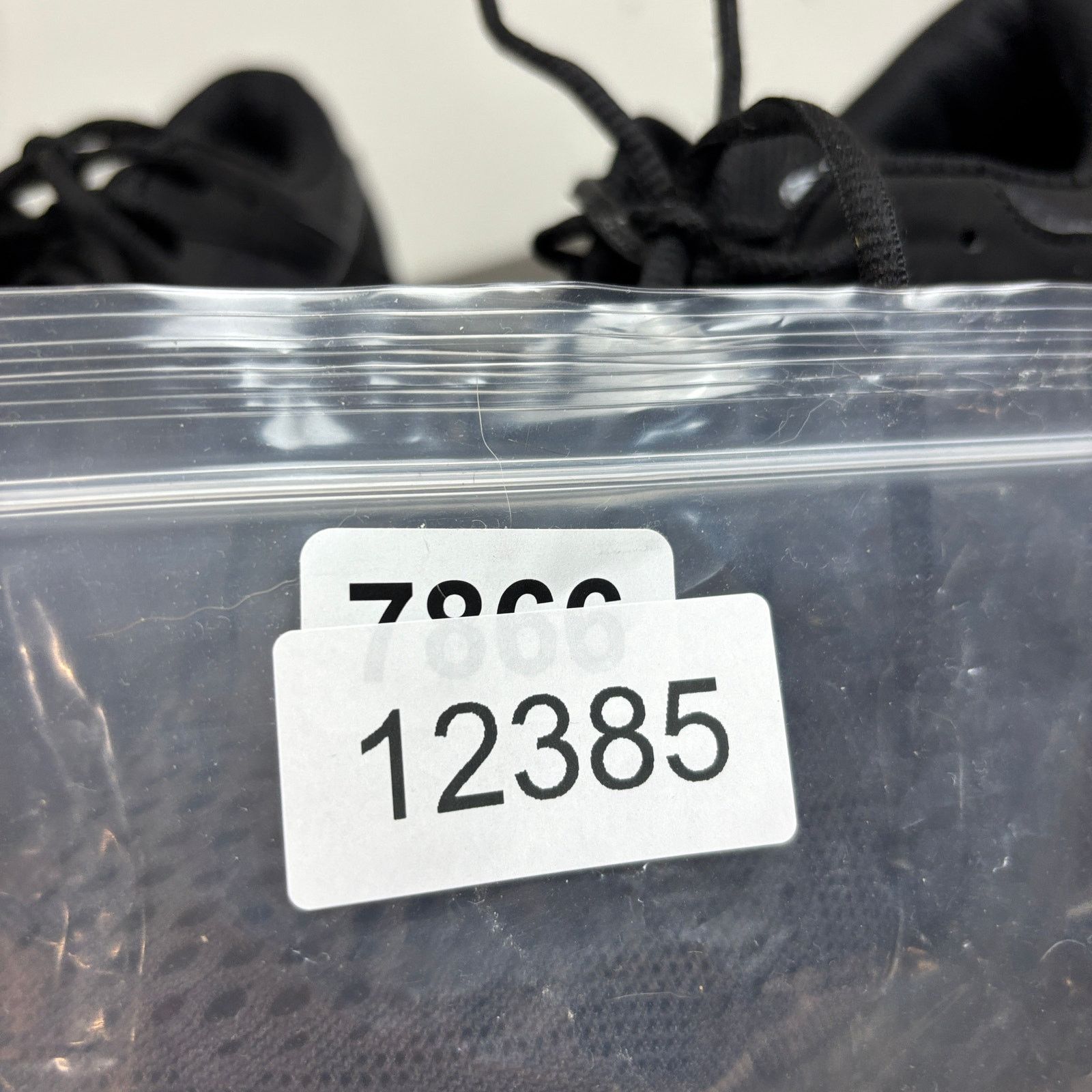 Asics Asics GT 1000 6 Triple Black Running Sneakers Shoes 10.5 Size US 10.5 / EU 43-44 - 10 Thumbnail