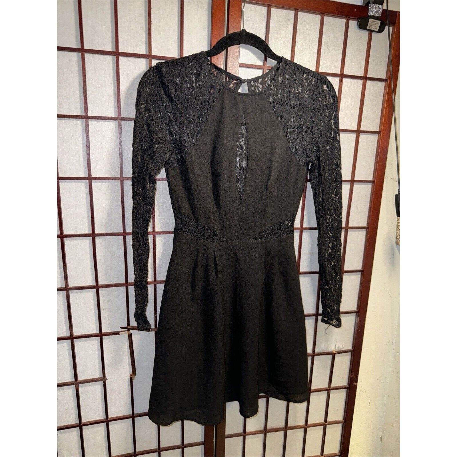 Other KEEPSAKE BLACK GOTH LACE Long SLEEVE OPEN BACK WOMEN'S PARTY Size XS / US 0-2 / IT 36-38 - 1 Thumbnail
