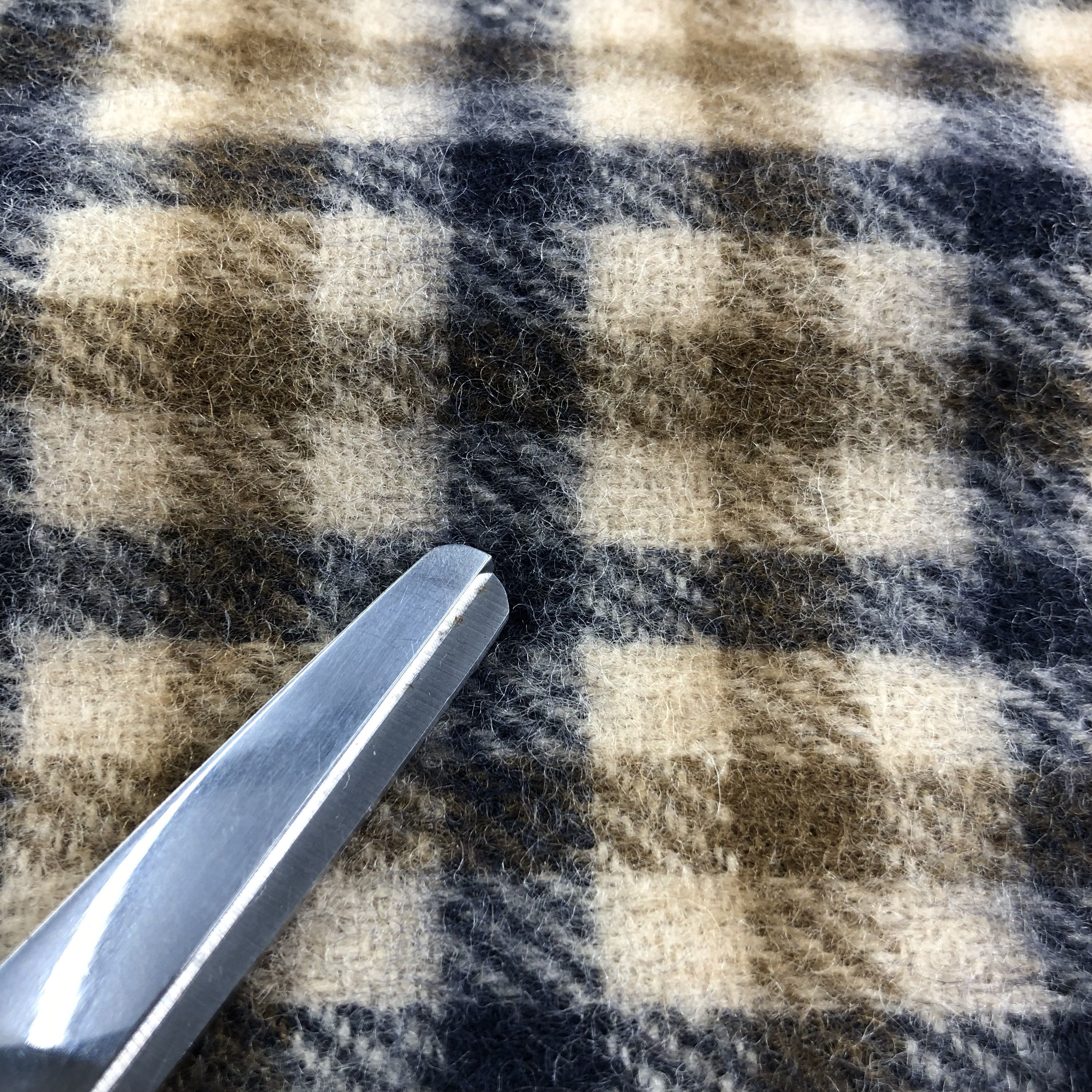 Aquascutum Aquascutum Gingham Wool Scarf Muffler V1452 Size ONE SIZE - 6 Thumbnail