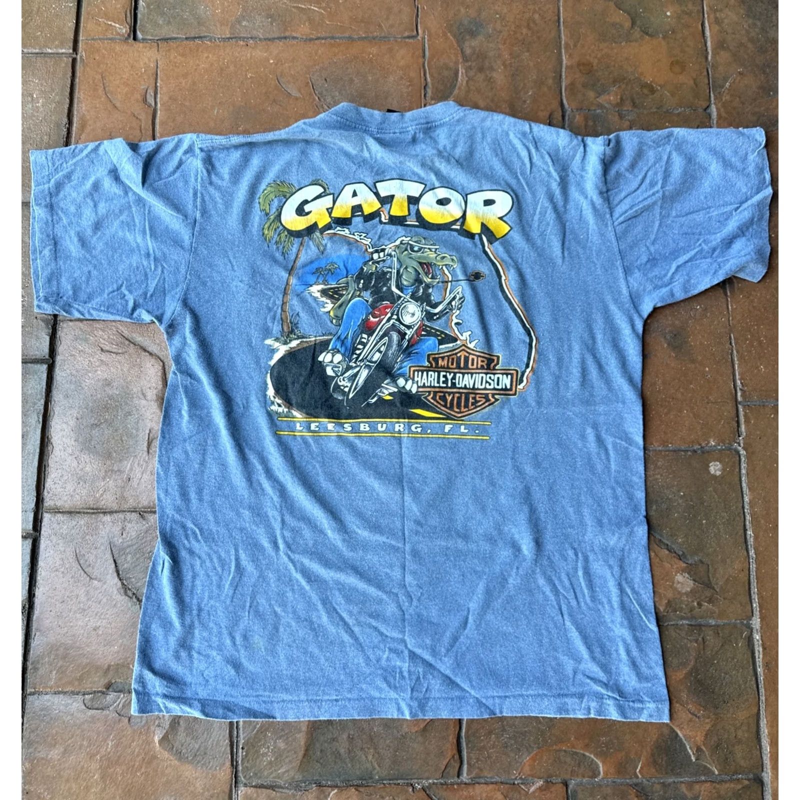 Harley Davidson VINTAGE Harley-Davidson Eagle Florida Gator T-Shirt Large Blue Cotton Knit Crew Neck Short Sleeve Shirt Mens 90s Biker Logo USA Size US L / EU 52-54 / 3 - 3 Thumbnail