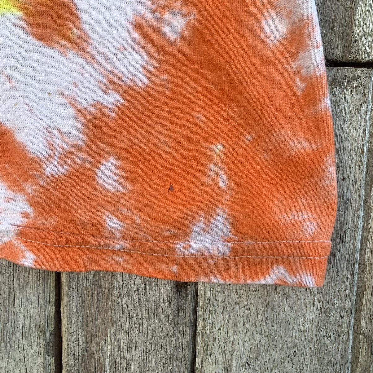Band Tees Thrashed vintage radiohead tie dye band tee Size US M / EU 48-50 / 2 - 9 Thumbnail