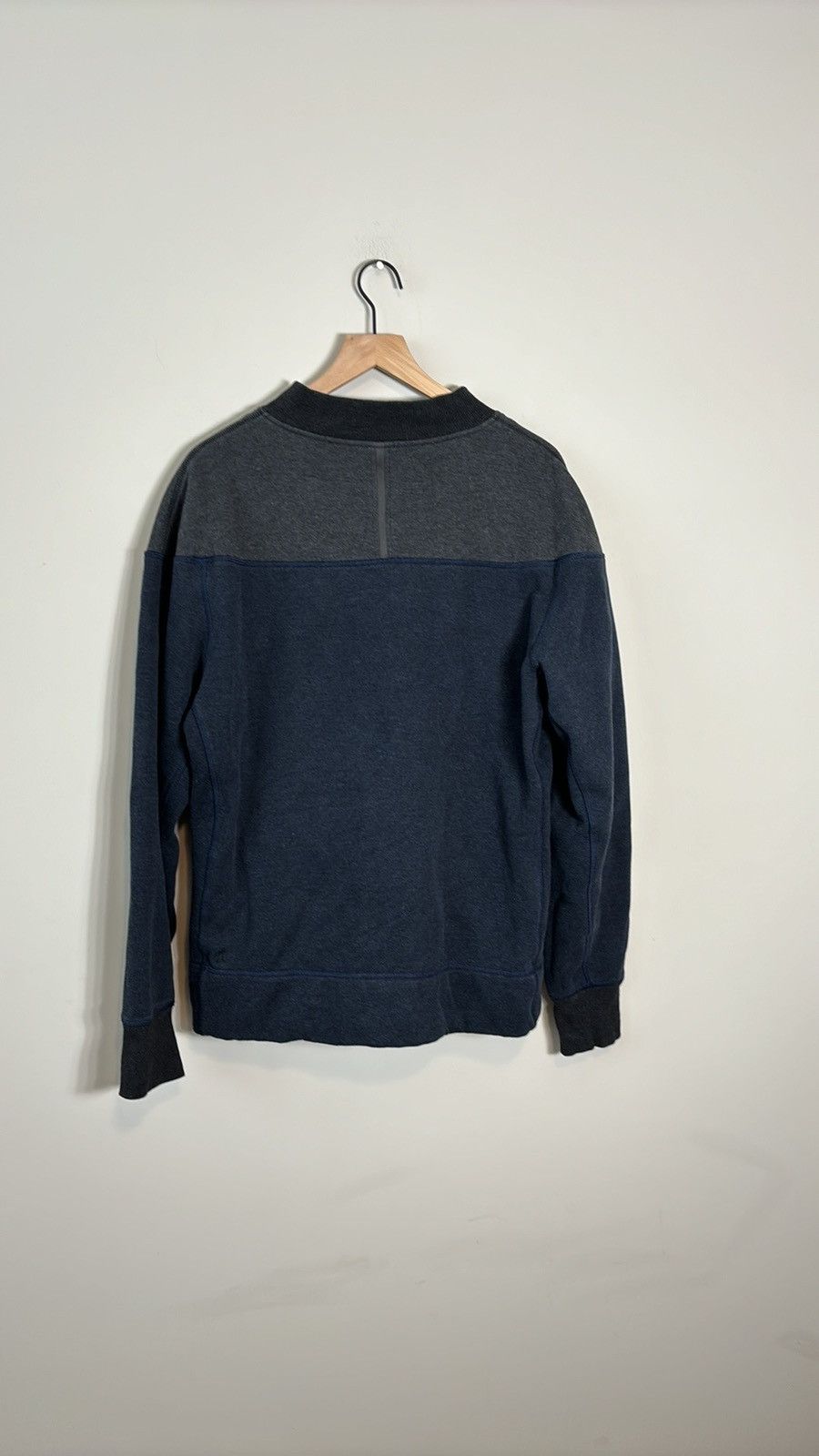Lululemon Lululemon Sweatshirt Size US L / EU 52-54 / 3 - 4 Thumbnail