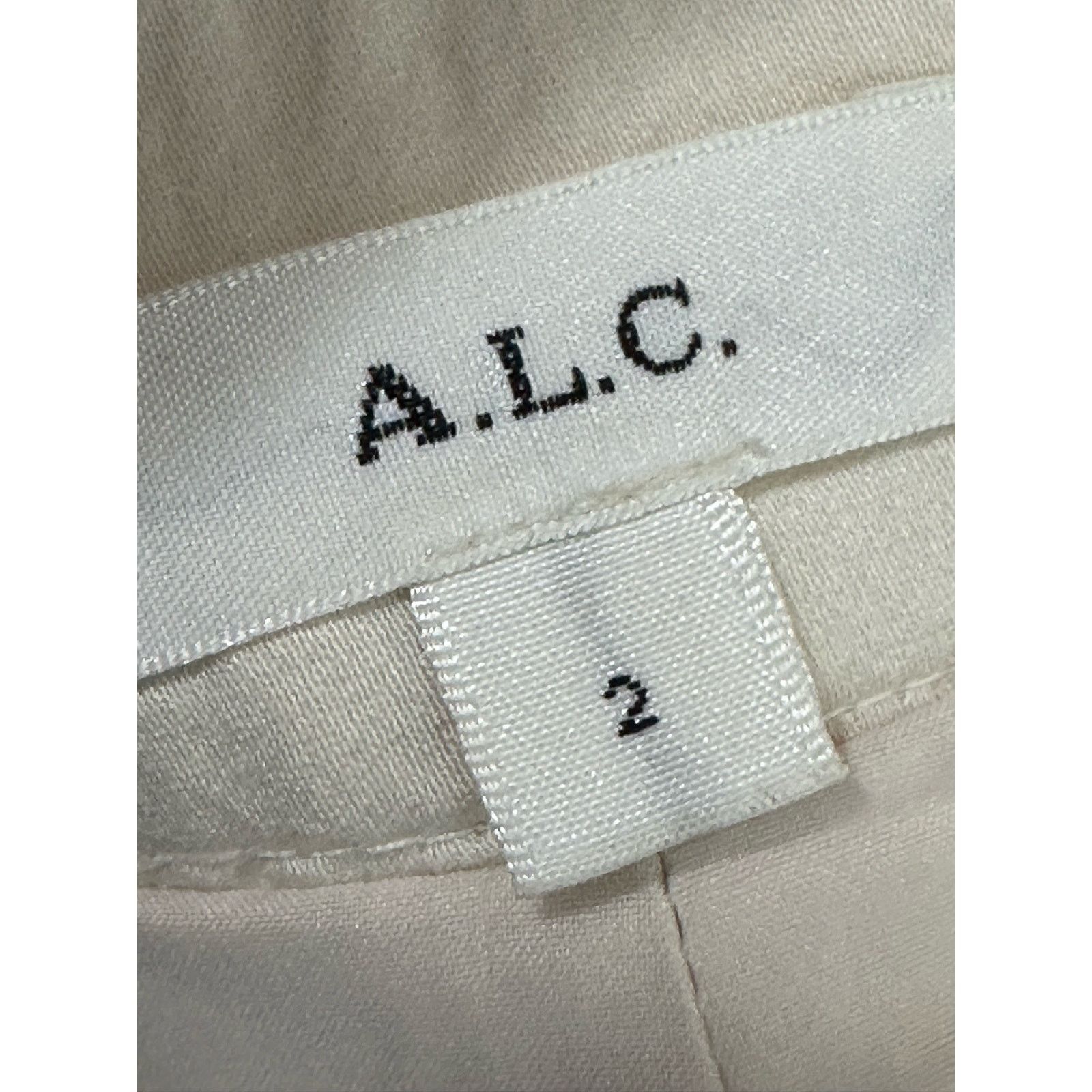 A.L.C. A. L. C. Cream high waist belted paper bag shorts size 2 Size 26" / US 2 / IT 38 - 3 Thumbnail