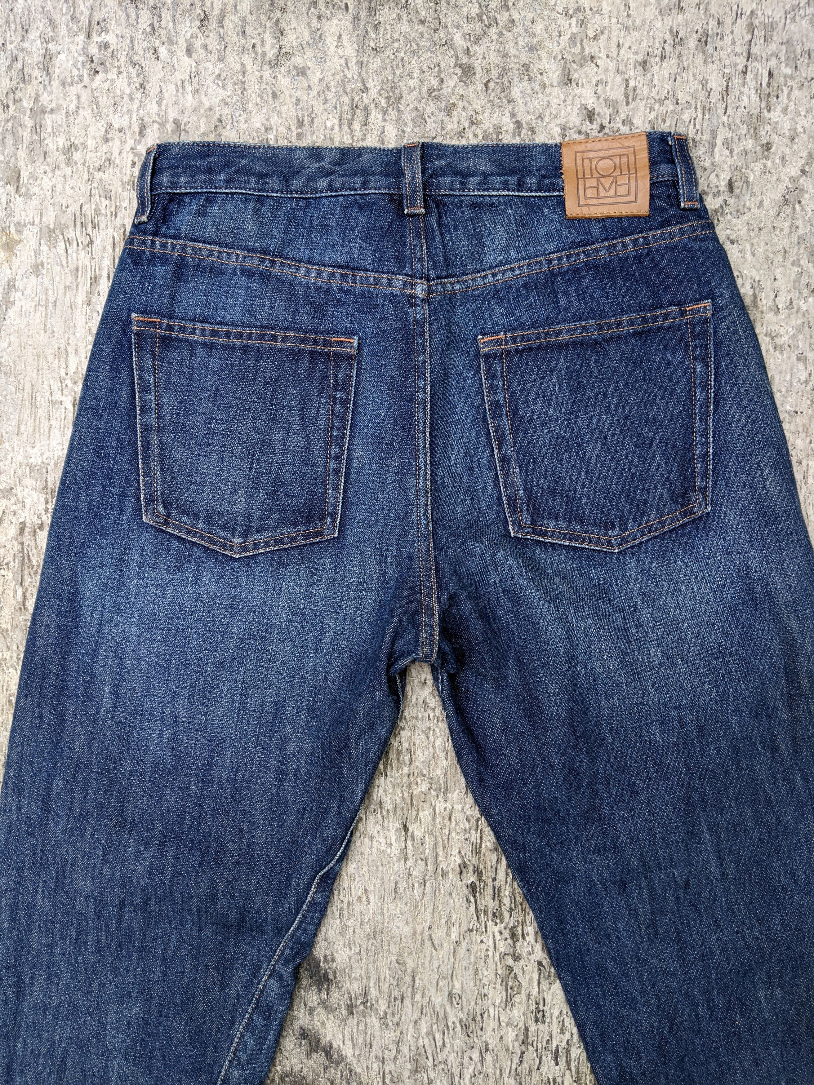 Toteme Japanese Indigo Twisted Seam Denim Size 27" / US 4 / IT 40 - 9 Thumbnail