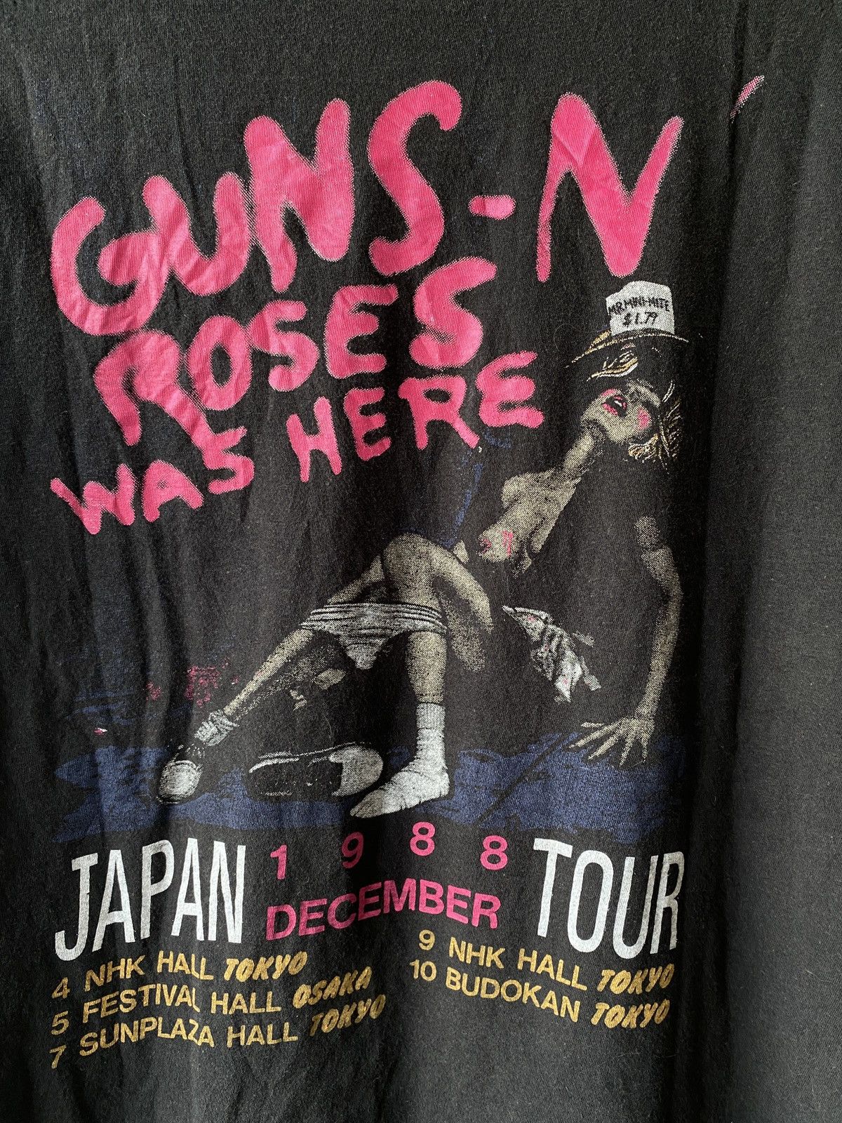 Band Tees × Guns N' Roses × Vintage 1980s - Guns N Roses Japan Tour Band Tees Size US S / EU 44-46 / 1 - 6 Thumbnail