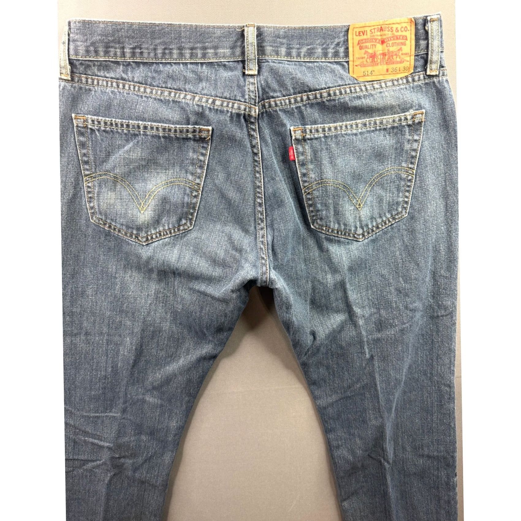 Levi's Levi's 514 Slim Straight Jeans Mens Blue Medium Wash 35x29 Size US 35 - 2 Thumbnail