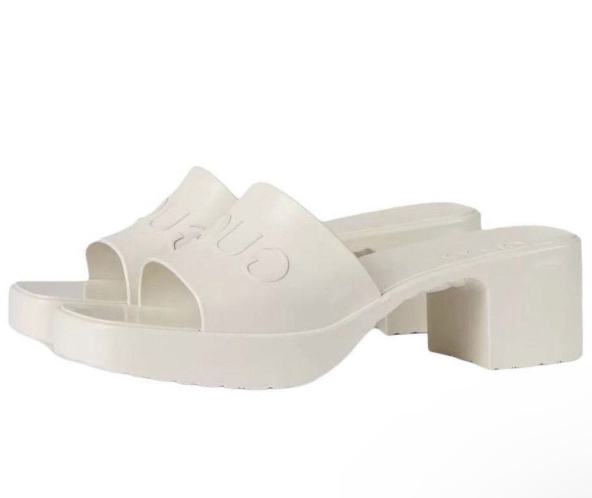 Gucci Gucci Rubber Logo Sandal Slipper size 39 Size US 9 / IT 39 - 1 Thumbnail