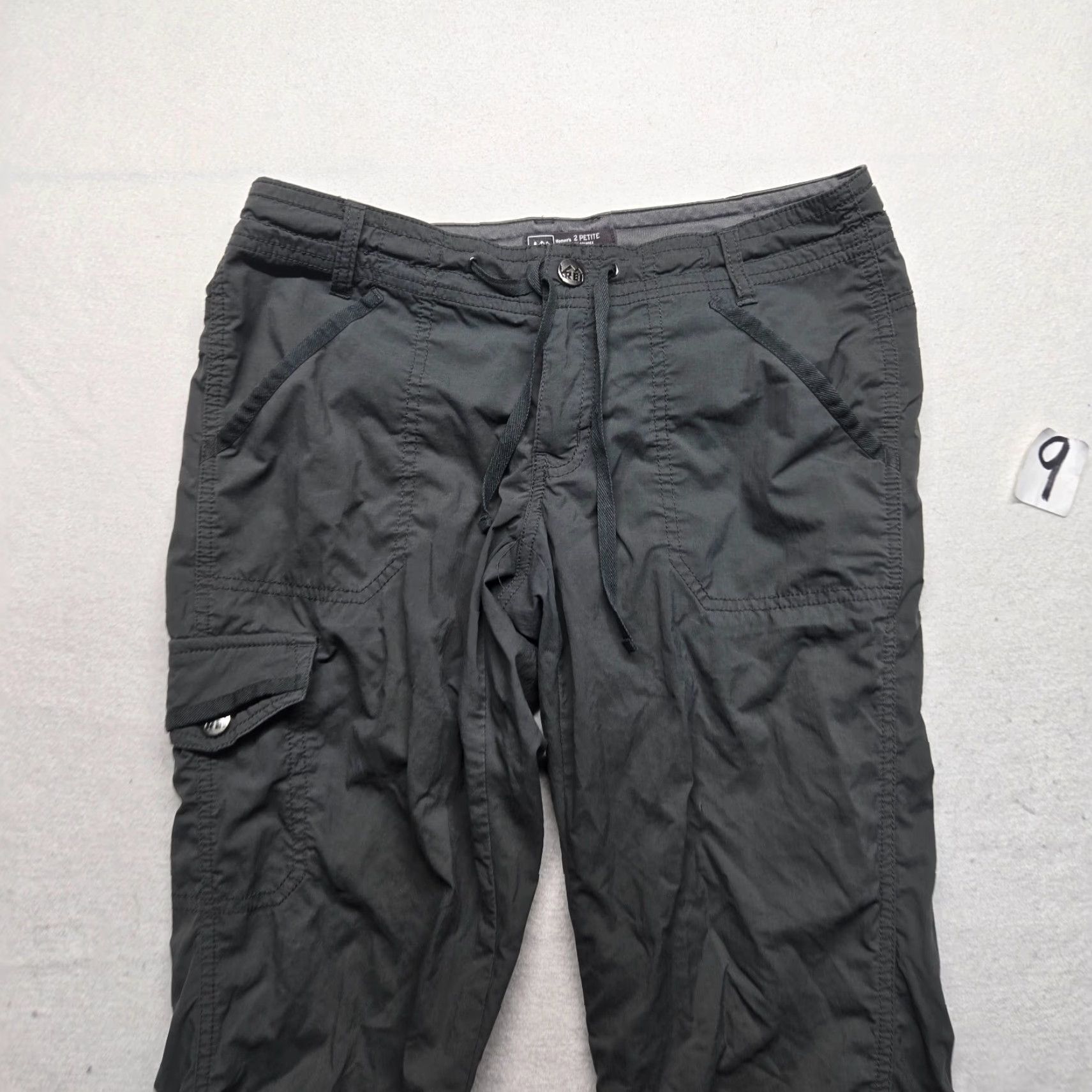 Vintage VINTAGE REI Co-Op Hiking Pants Adult Women's Size 2 Petite Gray Water Resistant Stretch Quick Dry Size 26" / US 2 / IT 38 - 2 Thumbnail