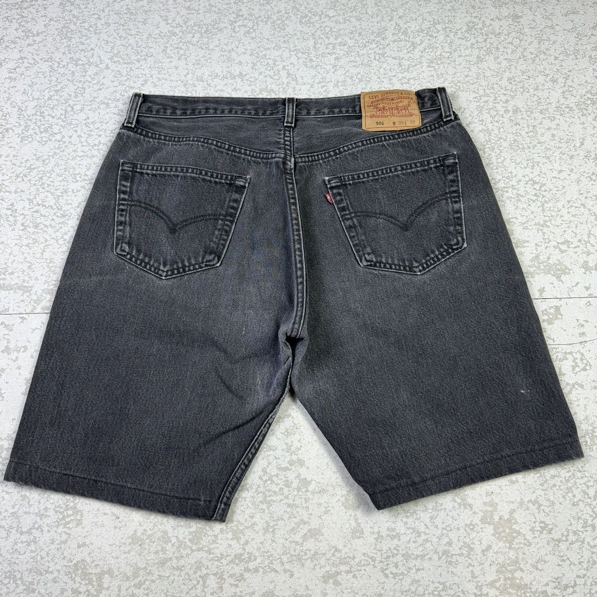 Levi's × Vintage Levis 501 Faded Black Vintage Y2K Short Size US 34 / EU 50 - 4 Thumbnail