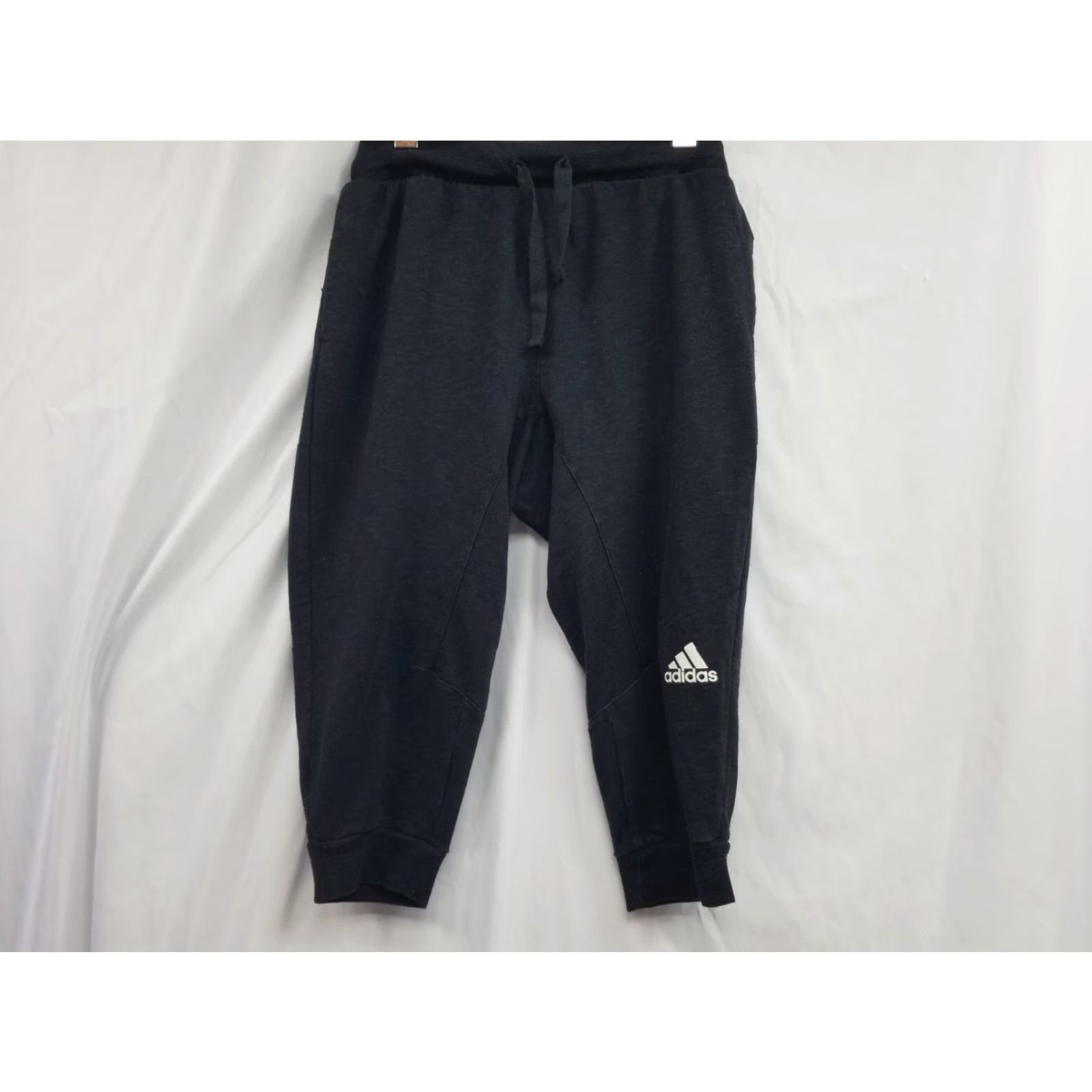 Adidas Adidas Sweatpants Crop Black Striped Elastic Waist Drawstring Logo Size M Jogger Unisex Adults Mens Womens? Size 32" / US 10 / IT 46 - 2 Thumbnail