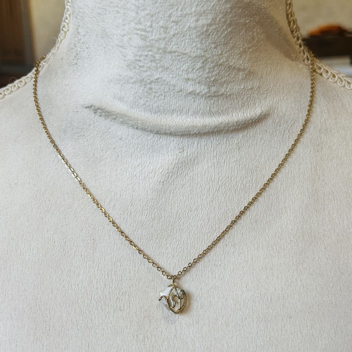 Handmade Handcrafted wire cage opal chip pendant on chain necklace Size ONE SIZE - 3 Thumbnail