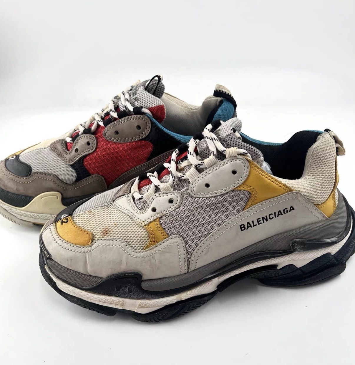 Balenciaga Balenciaga Triple S Men's Dad Shoes Yin-Yang Color Block K12 Size US 8.5 / EU 41-42 - 1 Thumbnail