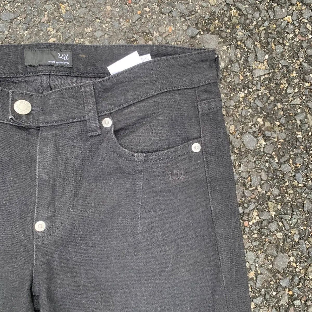 Japanese Brand × Jun Takahashi × Undercover QUICK SALE⚡️ Undercover x Uniqlo UU Black Jeans Ankle Pants Size US 28 / EU 44 - 7 Thumbnail