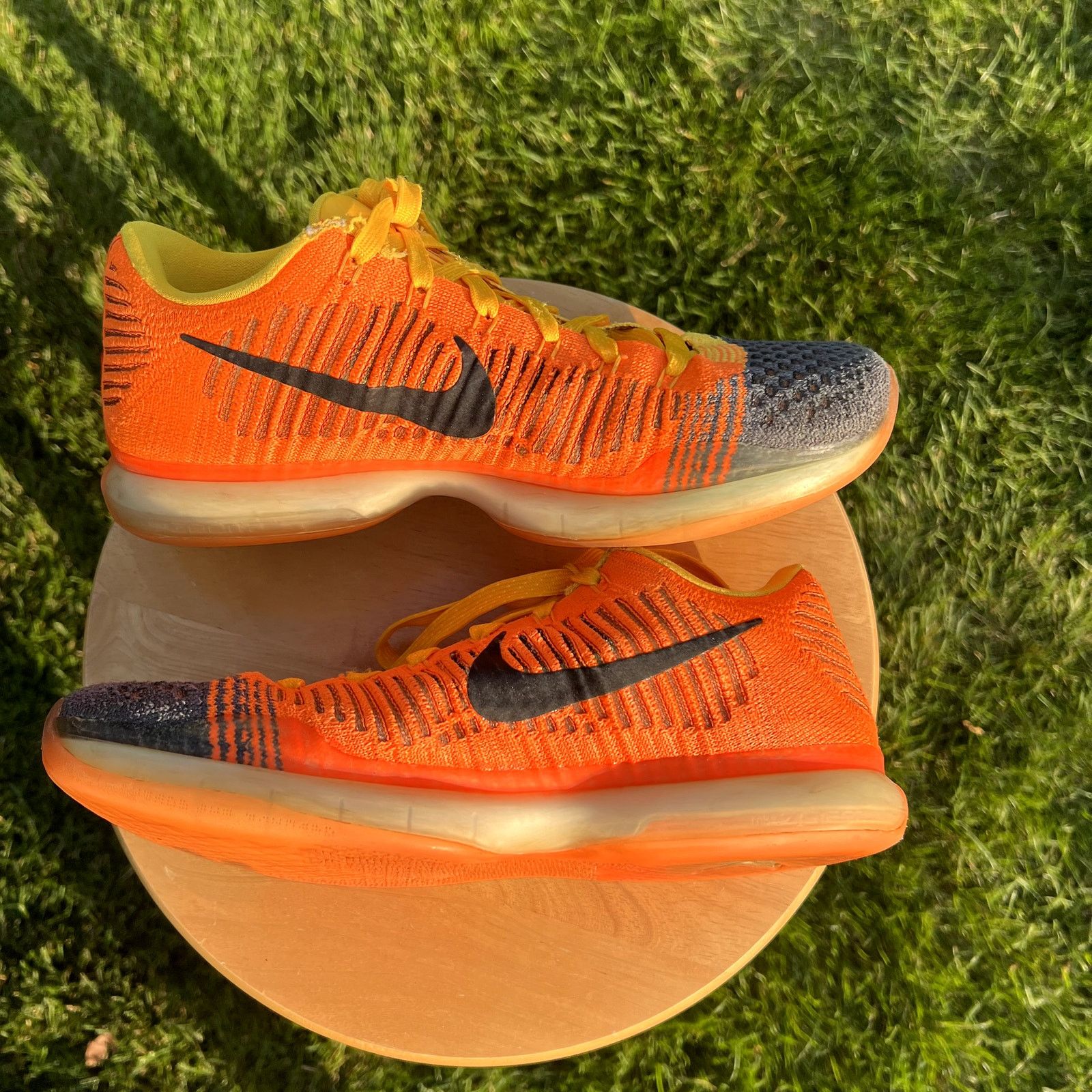 Nike Nike Kobe 10 Elite Rivalry Shoes - Size 9.5 - Ships Now Size US 9.5 / EU 42-43 - 2 Thumbnail