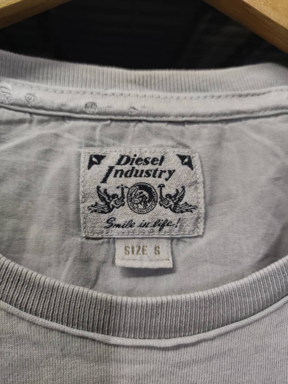 Diesel Diesel " Only the Brave " Punk Mohawk Y2K T-Shirt Size US M / EU 48-50 / 2 - 5 Thumbnail