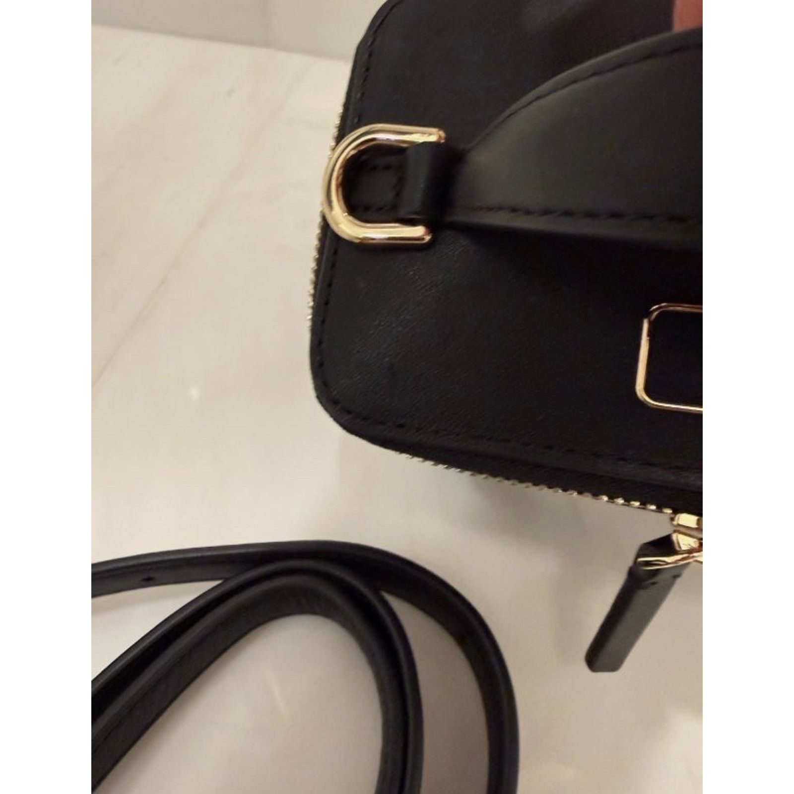 Tumi NWT Tumi Voyageur LEX Leather Train Case Crossbody Bag Size ONE SIZE - 9 Thumbnail