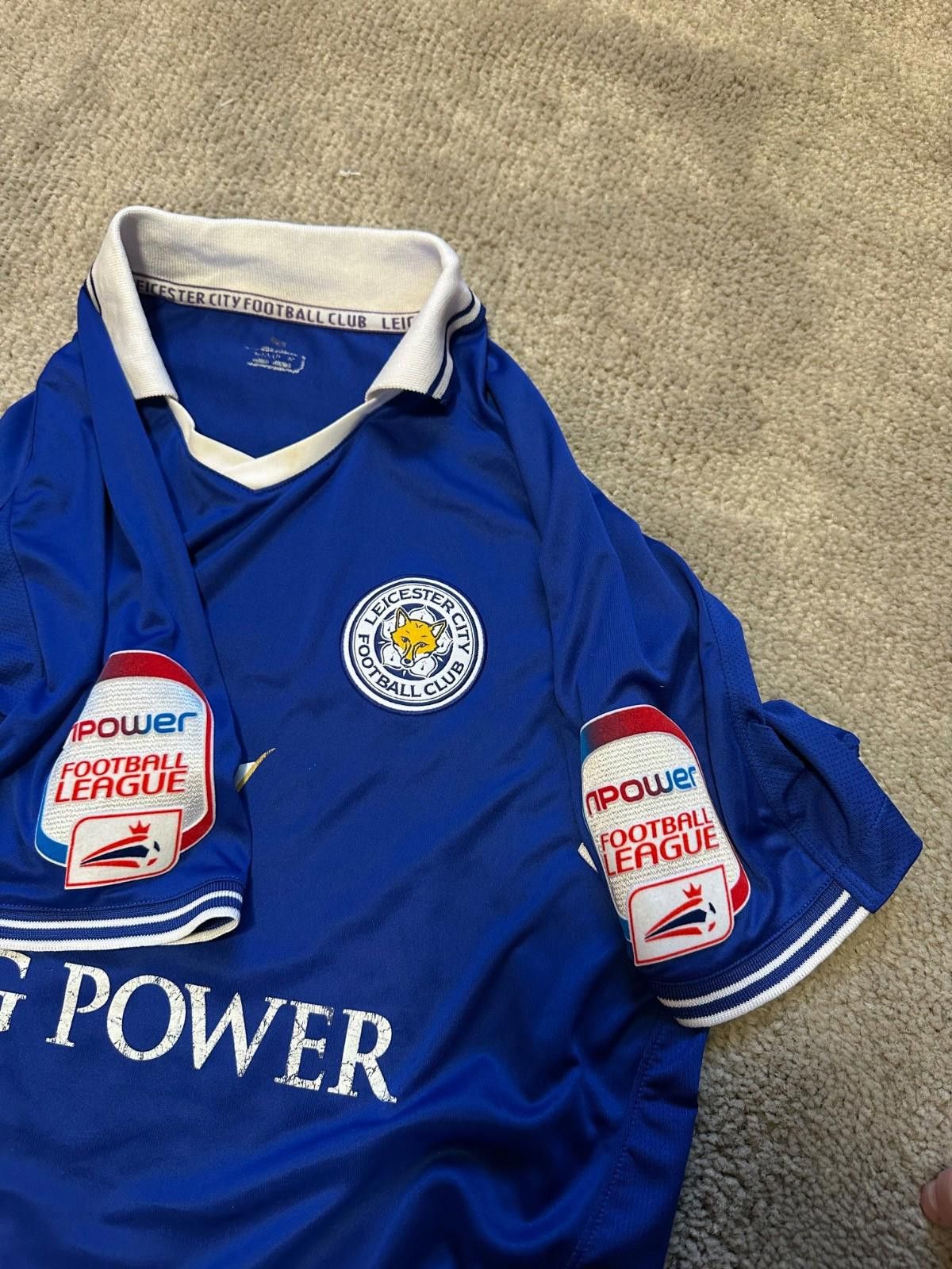 Puma Vintage LEICESTER CITY 2011/12 FOOTBALL SHIRT SOCCER JERSEY Size US M / EU 48-50 / 2 - 6 Thumbnail