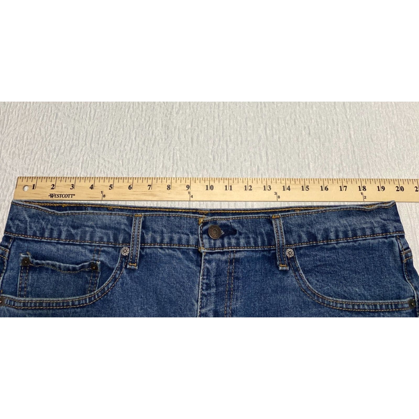 Levi's VINTAGE Levi's 505 Relaxed Fit Mens Jeans Size 38x34 Blue Straight Whiskers - Levi's 500 Series Denim 5-Pocket Mens Jeans Size US 38 / EU 54 - 5 Thumbnail